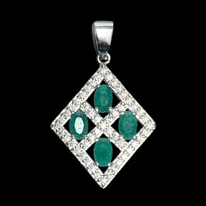 2.50 ctw Emerald Sterling Silver Pendant 1.25" NEW